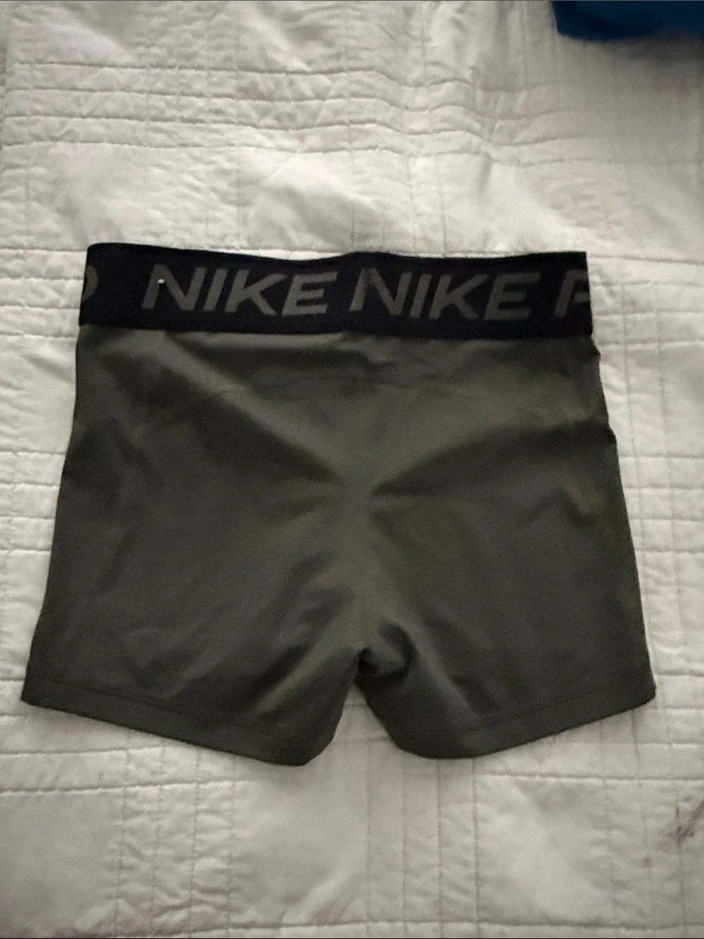 Nikepro womens small.